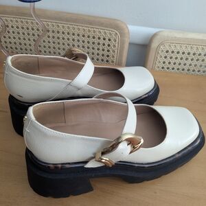 8.5 Circus NY Platform Mary Janes